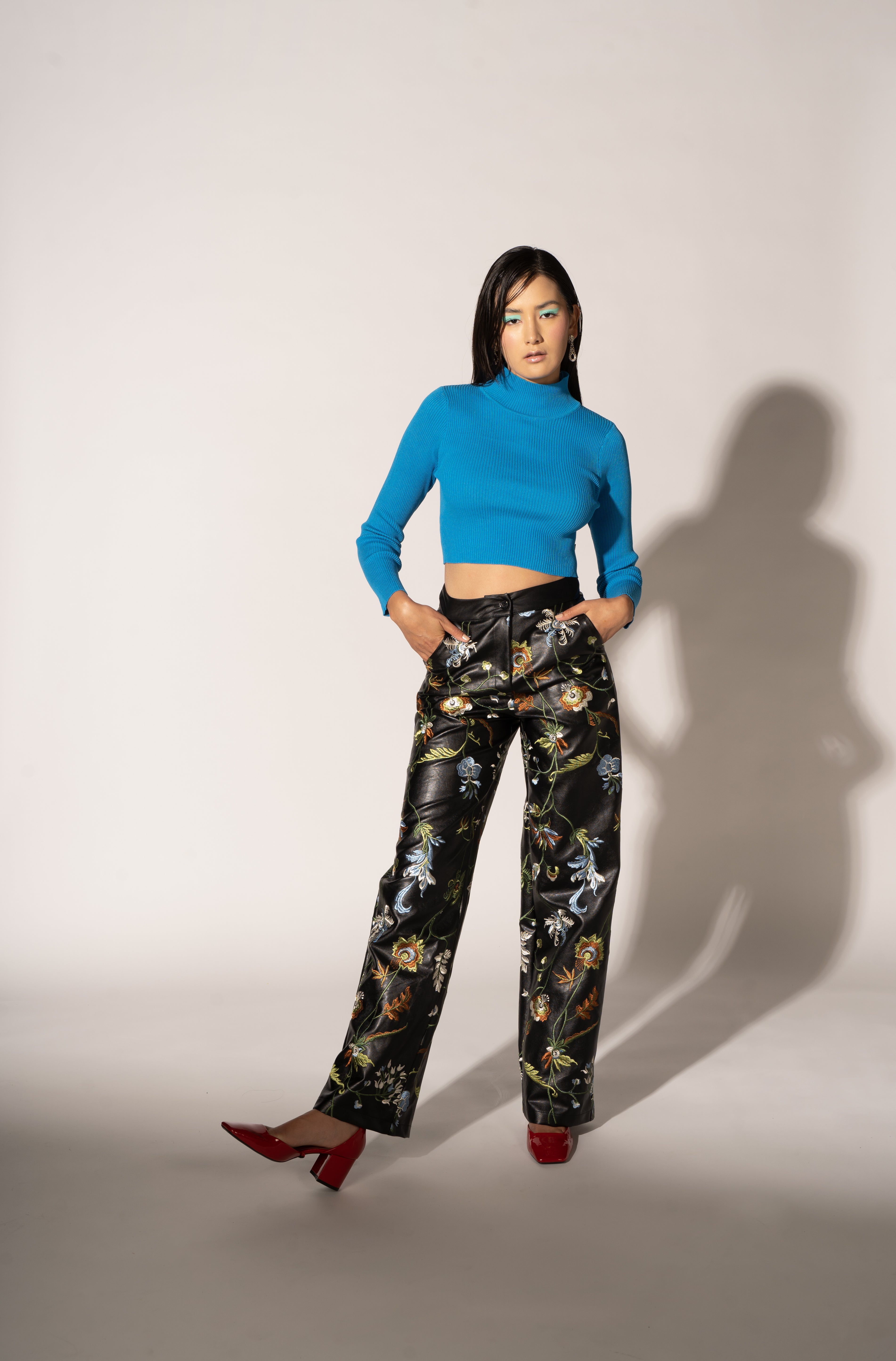 PANTALON ECOPELLE BORDADO