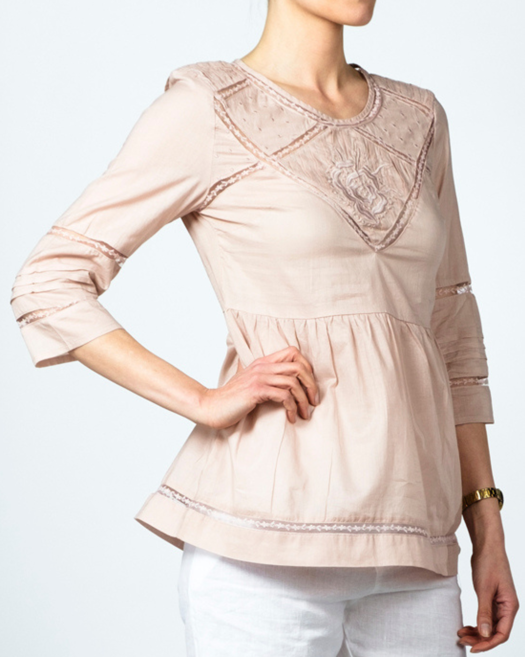 Blusa Ricamo Cuadro